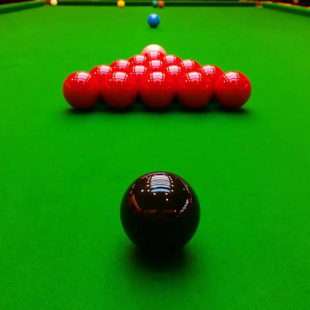 2023斯诺克英格兰公开赛：马克·戴维斯VS约翰·希金斯，老将对决，谁能更胜一筹？